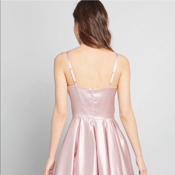 Unforgettable Guest Fit and Flare Dress US size 4 - Picture 4 of 7